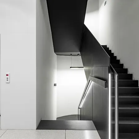 Homewell Zelazko Апартаменти