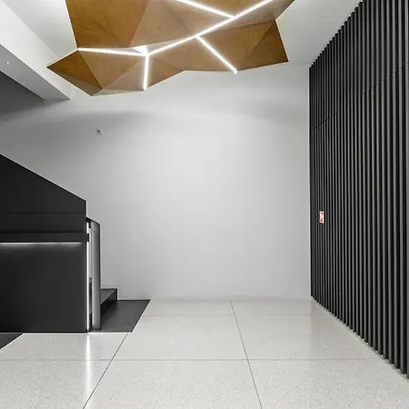 Homewell Zelazko * Poznań