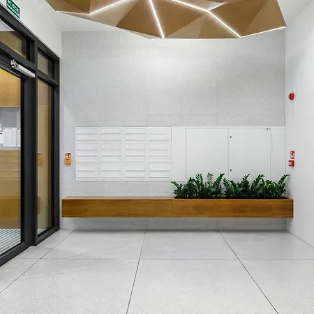 Homewell Zelazko Апартаменти Познань